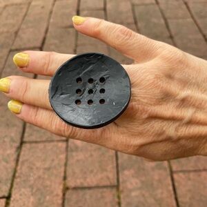 Dark brown leather button ring